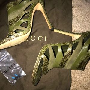 Gucci heels size 7